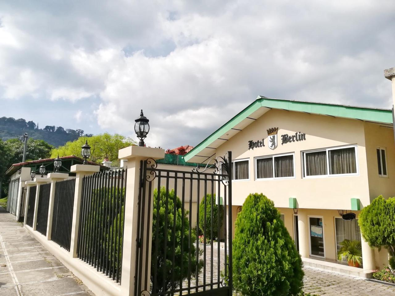 Hotel Berlin 산살바도르 외부 사진