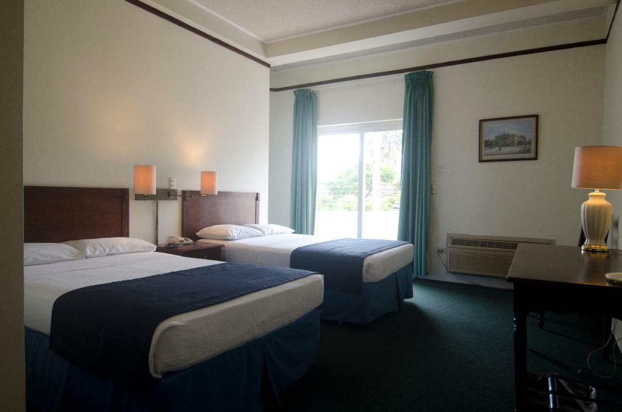 Hotel Berlin 산살바도르 외부 사진